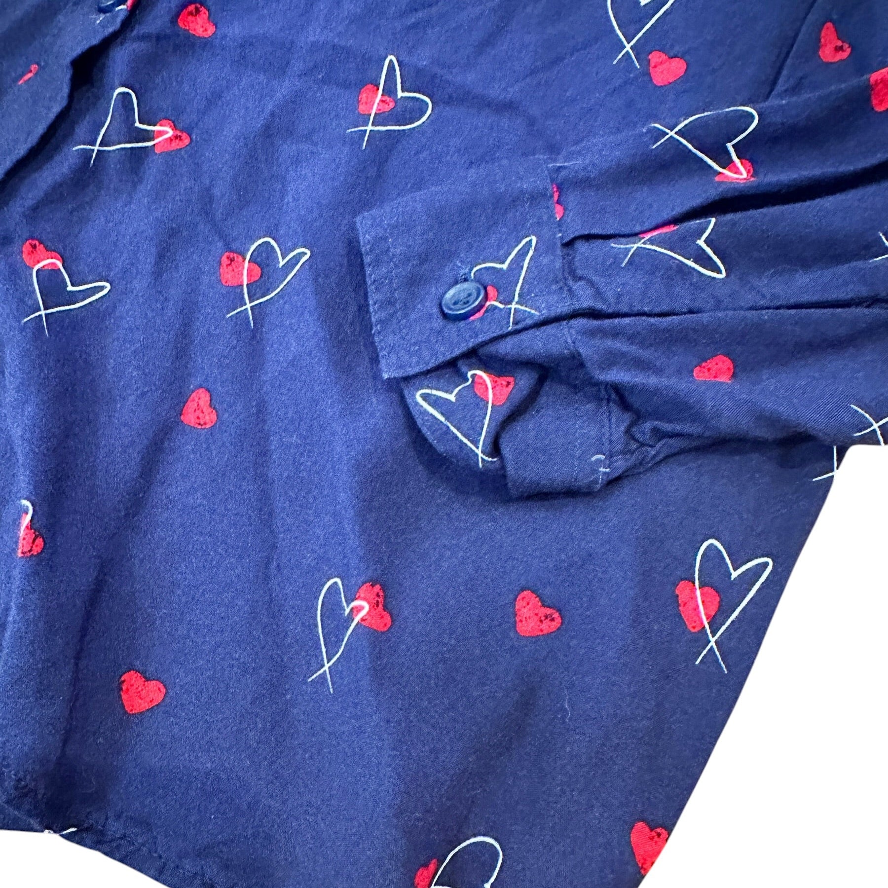 Size Medium - beachlunchlounge Heart Button-down Shirt